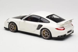 Porsche 911 997 GT2 RS Biały Minichamps 1:18 100069400 Metal — zdjęcie 7 z 8