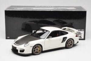 Porsche 911 997 GT2 RS Biały Minichamps 1:18 100069400 Metal — zdjęcie 8 z 8