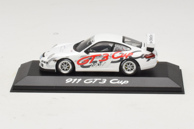 Porsche 911 997 GT3 Cup Biały Minichamps 1:43 WAP02012617 Metal