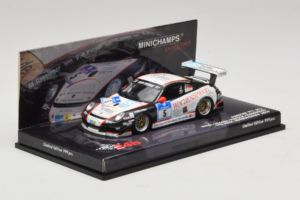 Porsche 911 997 GT3 #5 24 Hours of Nurburgring 2009 Minichamps 1:43 437096705 Metal — zdjęcie 2 z 4