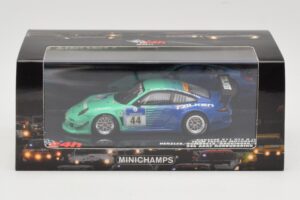Porsche 911 997 GT3 R #44 Team Falken S. Henzler / P. Dumbreck / M. Ragginger / S. Asch 24 Hours Nurburgring 2011 Minichamps  — zdjęcie 4 z 4