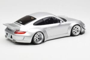 Porsche 911 997 RWB Abu Dhabi IXO 1:18 18CMC166 Metal — zdjęcie 2 z 6