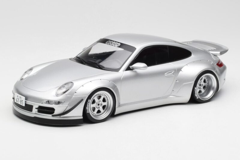 Porsche 911 997 RWB Abu Dhabi IXO 1:18 18CMC166 Metal