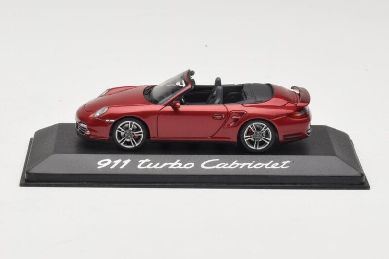Porsche 911 997 Turbo Kabriolet Czerwony Minichamps 1:43 WAP0200130A Metal