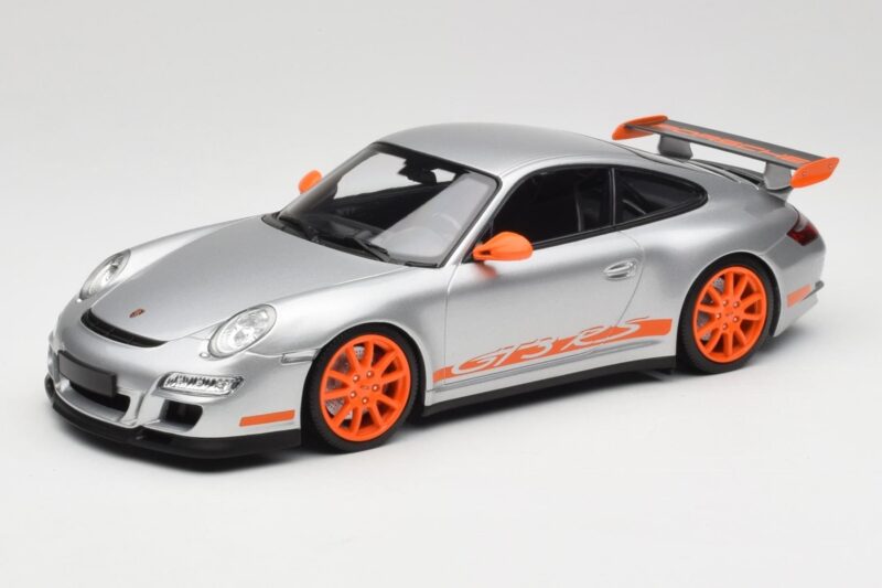 Porsche 911 997.1 GT3 RS Srebrny z Pomarańczowymi Felgami Minichamps 1:18 155062120 Metal
