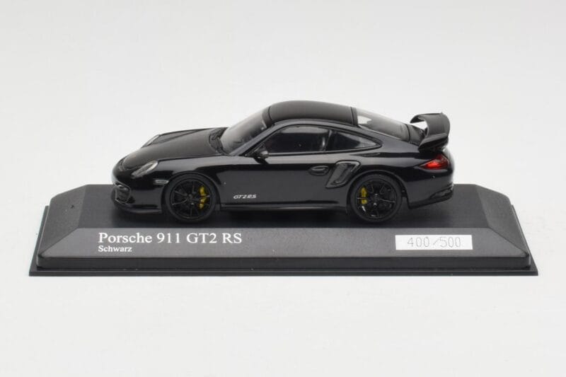 Porsche 911 997.2 GT2 RS Czarny z Czarnymi Felgami Minichamps 1:43 400069404 Metal
