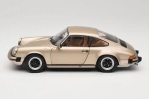 Porsche 911 Carrera 3.2 Brązowy Solido 1:18 S1802602 Metal — zdjęcie 4 z 8
