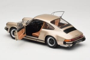 Porsche 911 Carrera 3.2 Brązowy Solido 1:18 S1802602 Metal — zdjęcie 5 z 8