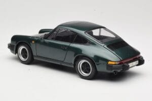 Porsche 911 Carrera Green Metallic Minichamps 1:18 100063022 Metal — zdjęcie 7 z 8