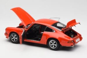 Porsche 911 Carrera RS 2.7 Pomarańczowy AUTOart 1:18 78057 Metal — zdjęcie 5 z 8