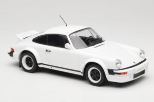 Porsche 911 SC GT Race Version IXO 1:18 18CMC007 Metal — zdjęcie 4 z 6