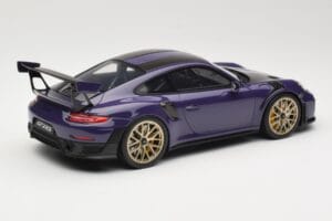Porsche 911 GT2 RS 991.2 Ultraviolet GT Spirit 1:18 GT926 Żywica — zdjęcie 2 z 6