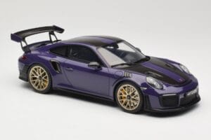 Porsche 911 GT2 RS 991.2 Ultraviolet GT Spirit 1:18 GT926 Żywica — zdjęcie 4 z 6