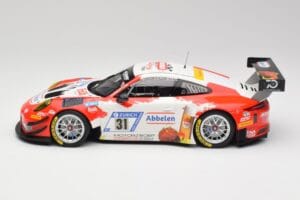 Porsche 911 GT3 R #31 Frikadelli Racing N. Siedler / M. Seefried 24 Hours Nürburgring 2018 Minichamps 1:18 153186931 Metal — zdjęcie 3 z 6