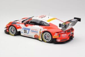 Porsche 911 GT3 R #31 Frikadelli Racing N. Siedler / M. Seefried 24 Hours Nürburgring 2018 Minichamps 1:18 153186931 Metal — zdjęcie 5 z 6