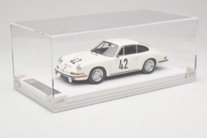 Porsche 911 S #42 R. Buchet / H. Linge Auguste Veuillet 24 Hours of Le Mans Class Winner 1967 IVY Merit 1:18 REMC006 Żywica — zdjęcie 2 z 6