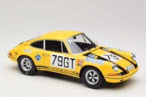 Porsche 911 S Racing Team AAW #79 H. Frohlich / P. Toivonen 1000km Nurburgring 1971 Minichamps 1:18 107706879 Żywica — zdjęcie 4 z 6