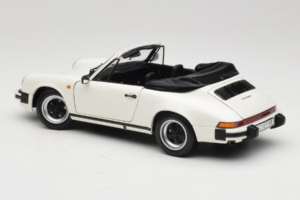 Porsche 911 SC Kabriolet Biały Minichamps 1:18 100063031 Metal — zdjęcie 7 z 8
