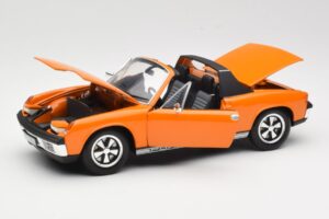 Porsche 914/6 Pomarańczowy Revell 1:18 08864 Metal — zdjęcie 2 z 8