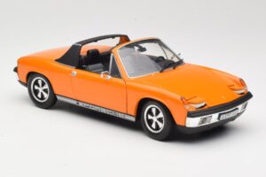 Porsche 914/6 Pomarańczowy Revell 1:18 08864 Metal — zdjęcie 6 z 8