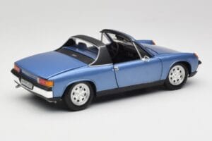 Porsche 914 Niebieski Revell 1:18 08975 Metal — zdjęcie 3 z 8