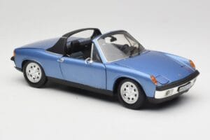 Porsche 914 Niebieski Revell 1:18 08975 Metal — zdjęcie 6 z 8