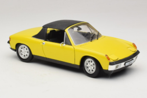 Porsche 914 Żółty Revell 1:18 08976 Metal — zdjęcie 6 z 8