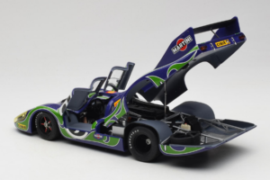 Porsche 917 LH #3 Hippie 2nd Place 24 Hours of Le Mans 1970 AUTOart 1:18 87075-R1 Metal — zdjęcie 5 z 8