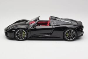 Porsche 918 Spyder Bazalt Czarny Metalik Minichamps 1:18 110062431 Metal — zdjęcie 4 z 8
