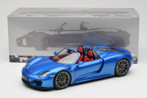 Porsche 918 Spyder Blue Metallic Minichamps 1:18 110062432 Metal — zdjęcie 8 z 8