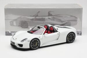 Porsche 918 Spyder Biały Minichamps 1:18 110062436 Metal — zdjęcie 8 z 8