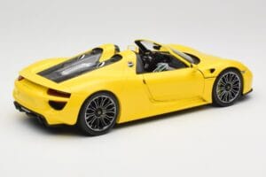 Porsche 918 Spyder Żółty Minichamps 1:18 110062434 Metal — zdjęcie 3 z 8