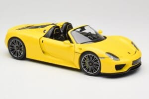 Porsche 918 Spyder Żółty Minichamps 1:18 110062434 Metal — zdjęcie 6 z 8