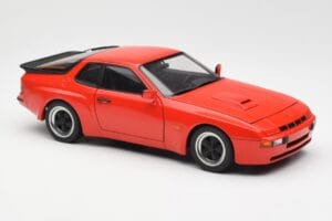 Porsche 924 Carrera GT Guards Czerwony AUTOart 1:18 78003 Metal — zdjęcie 6 z 8