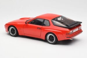 Porsche 924 Carrera GT Guards Czerwony AUTOart 1:18 78003 Metal — zdjęcie 7 z 8