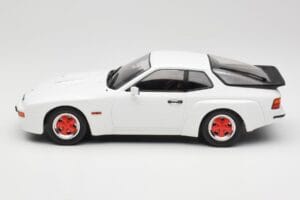 Porsche 924 Carrera GT Biały & Czerwone Felgi MCG 1:18 MCG18303 Metal — zdjęcie 3 z 6