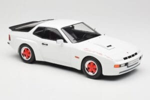 Porsche 924 Carrera GT Biały & Czerwone Felgi MCG 1:18 MCG18303 Metal — zdjęcie 4 z 6