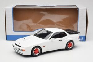 Porsche 924 Carrera GT Biały & Czerwone Felgi MCG 1:18 MCG18303 Metal — zdjęcie 6 z 6
