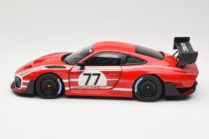 Porsche 935/19 Czerwony z Białymi Paskami Minichamps 1:18 155067577 Metal — zdjęcie 3 z 6
