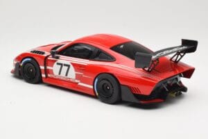 Porsche 935/19 Czerwony z Białymi Paskami Minichamps 1:18 155067577 Metal — zdjęcie 5 z 6
