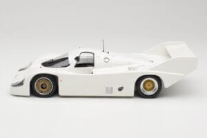 Porsche 956K Plain Body 1982 Minichamps 1:18 155826600 Metal — zdjęcie 3 z 6