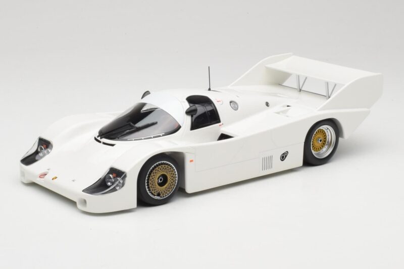 Porsche 956K Plain Body 1982 Minichamps 1:18 155826600 Metal