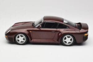 Porsche 959 Dark Red Metallic Minichamps 1:18 155066204 Metal — zdjęcie 5 z 6