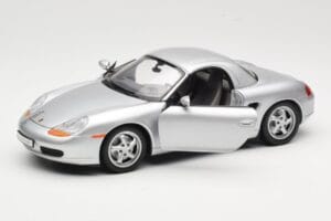 Porsche Boxster 986 Hard Top Srebrny UT Models 1:18 27854 Metal — zdjęcie 2 z 8