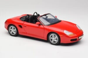 Porsche Boxster S 986 Guards Czerwony UT Models 1:18 27861-M1 Metal — zdjęcie 6 z 8