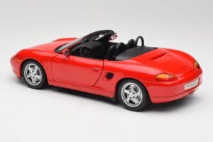 Porsche Boxster S 986 Guards Czerwony UT Models 1:18 27861-M1 Metal — zdjęcie 7 z 8
