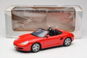 Porsche Boxster S 986 Guards Czerwony UT Models 1:18 27861-M1 Metal — zdjęcie 8 z 8
