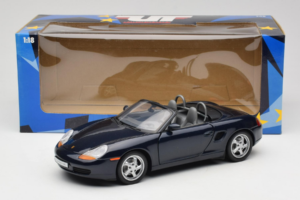 Porsche Boxster 986 S Night Blue UT Models 1:18 WAP021006-R1 Metal — zdjęcie 8 z 8