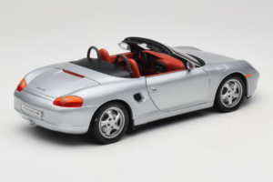 Porsche Boxster S 986 Srebrny UT Models 1:18 WAP021007 Metal — zdjęcie 3 z 8