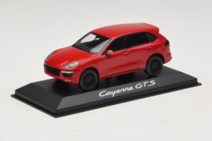 Porsche Cayenne 958 GTS Czerwony Minichamps 1:43 WAP0200070E Metal — zdjęcie 2 z 5